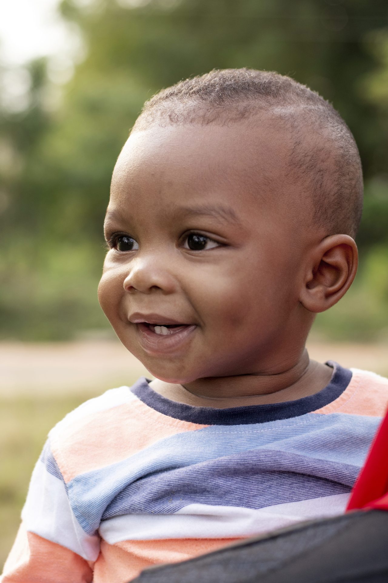 adorable-african-black-little-boy-min Young boy after cranial vault reshaping