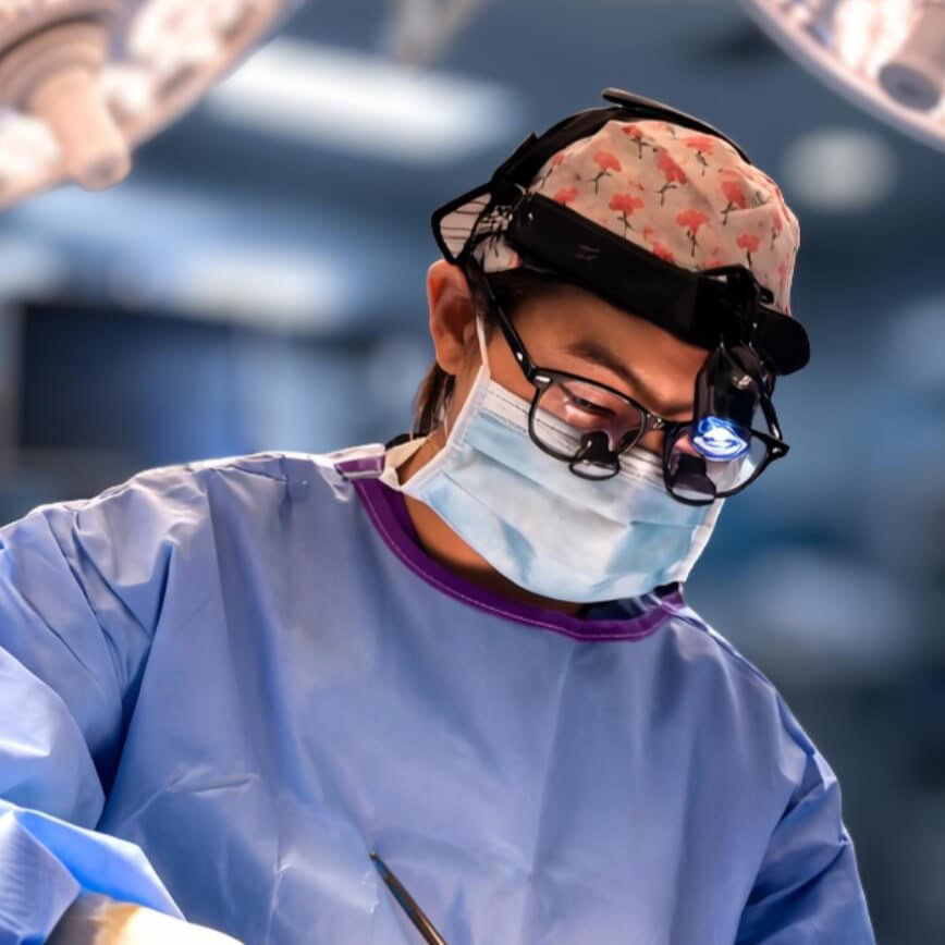 Dr. Jessica Lee in the operating room.